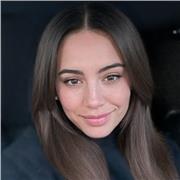 Profesora de inglés apta para todos los niveles con flexibilidad horaria.