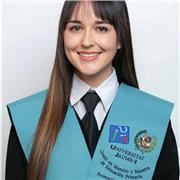 Estudiante de Magisterio imparte clases para alumnado de Primaria