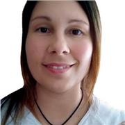 Profesora de Diseño ofrezco clases de Adoble illustrator, photoshop e indesign para quien desee iniciarse en estos programas.