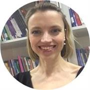 I am a tutor with over 20 years experience working with nationailities from all over the world, in both the U.K. and overseas. 