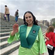 Me gustaria dar clases a alumnado NEAE.
Me defino como una persona que ama la educación.
