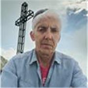 Offro ripetizioni in line per studenti delle medie e superiori. Ho parecchi anni di esperienza 