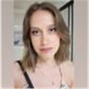 Sono una studentessa universitaria di matematica presso l’università di Firenze. Faccio ripetizioni di matematica e fisica