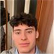 Soy un profesor con vocación, dedicado a despertar la curiosidad en mis alumnos y a que mejoren como persona cada día.