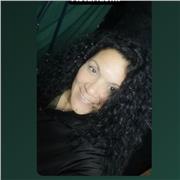 Hola soy profesora. cubana de musica. ademas imparto clases de flauta travesera y trompeta.. tengo muchos años de experiencia y mis alumnos aprenden rapido... les encata las clases. porque so muy dinamicas