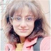 English tutor who teaches children of all ages