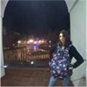 Profesora particular de inglés. También ofrezco clases de historia, humanidades, literatura y lengua