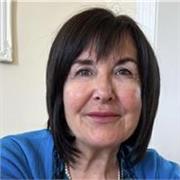English tutor providing online lessons to children and adults