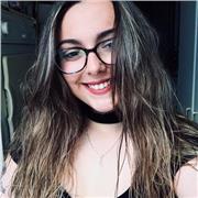 Chica con B1, imparte clases de inglés a niños hasta 15 años