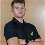 Uniabsolvent und Handballtrainer mit 10 Jahren Lehrerfahrung
