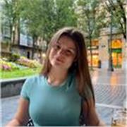 Hola, mi nombre es Adriana.
Estudio economia en inglés y puedo dar clases de matemáticas. Tengo experienca ayudando a familiares.