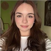 Estudiante de periodismo con certificado en inglés B2 y IELTS 7,5 (equivalente a C1) da clases de inglés para cualquier nivel