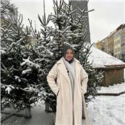 Arabisch- und DaF/DaZ-Lehrerin für Lernende aller Niveaustufen und Altersgruppen.