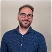 Laureato in Scienze dell'educazione e formazione e laureando in Linguistica Italiana