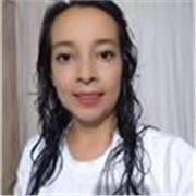 Profesora de primaria en niños y niñas de 0 a 8 años