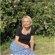 I give affordable English lessons to primary aged children