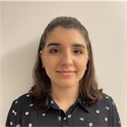 A language teacher with 5+ years of experience in education, developing tailored coaching strategies for student success.