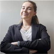 Laureata in lingue, con anni di esperienza, offre lezioni private di inglese per bambini e adolescenti a Roma