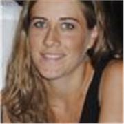 Anni di esperienza in Francia,un anno di studi in università della Normandia. Diploma Dalf 