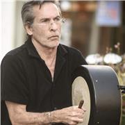 Percusionniste expérimenté donne cours de bodhran (tambour traditionnel irlandais) et de bones (os), tous niveaux, tous styles