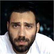 Giornalista e sceneggiatore impartisce lezioni di scrittura giornalistica e creativa