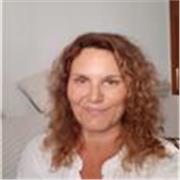 Licenciada en Ciencias Políticas y de la Administración y apasionada de la historia.