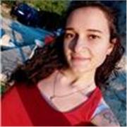 Studentessa laureata alla magistrale LM-87 impartisce lezioni di diritto privato e della famiglia