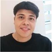 Profesor de apoyo escolar en el área de español para estudiantes de bachillerato