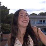Soy una estudiante de primero de biomedicina. Puedo dar clases de química de todos los niveles. También de otras asignaturas.