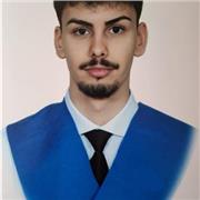 Estudiante de Traducción e Interpretación, apasionado por la enseñanza con conocimientos de inglés C1 certificados