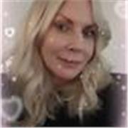 Hello my name is Sinead. I am English Language teacher with excellence in teaching adults and children alike. My classes are on line and taoilered to suit each individual. I look forward to hearing from you