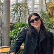 Laureata in lingue - Diplomata al Liceo scientifico patisce lezioni di italiano per stranieri/ aiuto compiti fino alle superiori