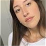 Studentessa universitaria offre aiuto compiti e supporto allo studio per bambini delle elementari e medie.