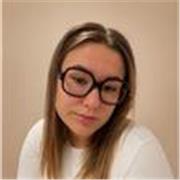 Profesora de inglés con paciencia y cualificada para dar clases a niños de primaria e incluso secundaria (ESO)