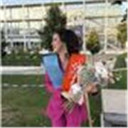 Licenciada en filosofía política y economía. Puedo dar filosofía clase de filosofía o inglés ya que tengo un advanced 