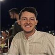 English teacher with bachelor's in education and 10+ years of experience