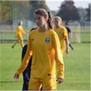 Educatrice de football, je propose des cours afin d'apprendre ou d'évoluer ! Tous les âges sont acceptés 