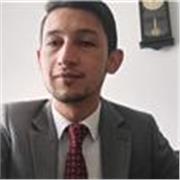 Profesor especializado en derecho penal y criminología, actualmente en curso de maestría de criminología, victimologia y delincuencia