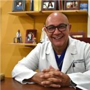 Médico Especialista con experiencia docente en cirugía y pediatría para estudiantes de Medicina de pregrado y postgrado de Cirugía