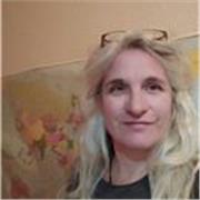 Profesora de francés nativa con más de 10 años de experiencia, para estudiantes o adultos. Clases de francés profesional o de especialidad, adaptadas al objetivo de cada alumno