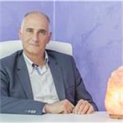 Conosci e padroneggia la parte implicita della comunicazione umana. Migliorerai molto la tua leadership.