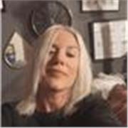 Sono insegnante di sostegno, ogni giorno aiuto molti studenti in tutte le materie. Scuola secondaria di primo grado.