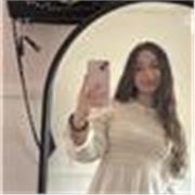 Profesora de ingles que imparte clases de infantil,primaria y secundaria. Cuento con un B2