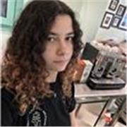 Profesora de repaso para niños de todas edades