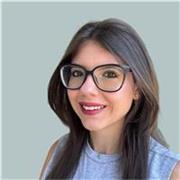 Diplomata al liceo classico e studentessa universitaria presso la Facoltà di Filosofia, offro ripetizioni di filosofia