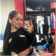 Preparada para todo, optimista, alegre, simpática, agradable… a niños y niñas que lo necesiten 