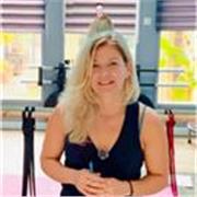Student Wellbeing & Life Coach – Supporting Personal Development, Confidence, Stress & Study Skills online.