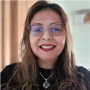 Me defino como una persona organizada, analítica y orientada a resultados, con formación en Técnico Contable y actualmente finanza