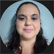 Maestra de matemáticas básicas con clases online personalizadas para niños y adolescentes