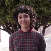 Maestra de música con vocación en la formación artística humana